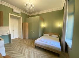 ВІП Аппартаменти на Малій Арнаутській,59, ξενοδοχείο στην Οδησσό