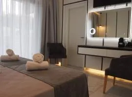 Oros Paradise Hotel