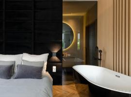 LupoApartments z Klimatyzacją do wyboru z Jacuzzi Pole Dance Parking Dostęp na Kod, hotel v Lodži