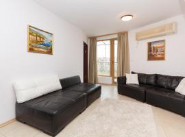 Foto di Hotel: Apartment Lermontov