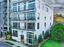 121 Hotel by AvantStay