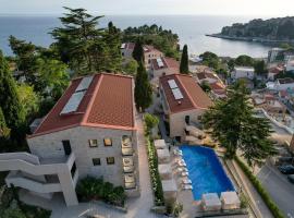 The New Hotel Mediteran - VILLA Edition, khách sạn ở Ulcinj