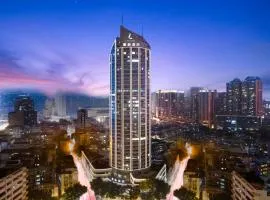 Lavande Hotel Guangzhou Beijing Road Pedestrian Street Haizhu Square Metro Station Branch - Free Deliver Service to Canton Fair Complex During Canton Fair Period