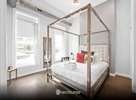 1BR with Parking - Walk to Convention Center & Stadiums