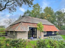 Gorgeous Home In Hellendoorn With Sauna, hôtel à Hellendoorn