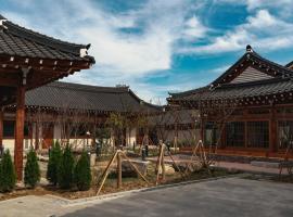 Myeongjigak, Hotel in Namwon