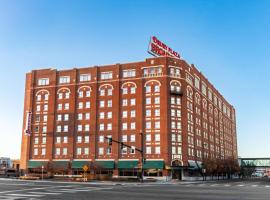 Drury Plaza Hotel Broadview Wichita, hotel a Wichita