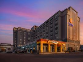 Comfort Inn & Suites Logan International Airport, hotel in Revere