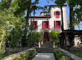 Casa Jardín El Colmenar, Hotel in Las Navas del Marqués