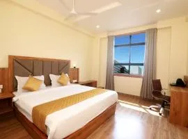 Hotel BKC Minerva, Near US Consulate