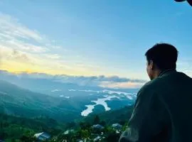 Homestay A Súy -View Hồ Tà Đùng