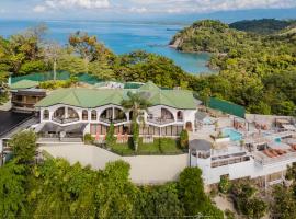 Layan Hotel & Spa, hotel di Manuel Antonio