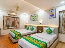 Treebo Petals Suites & Banquet - New Town