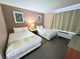 Bison Inn & Suites on University, hotel v destinaci Fargo