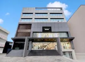 Townhouse Daba Garden Road