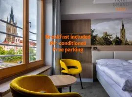 Hotel Grand