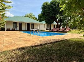 Bristol Cottages Kilimanjaro, hotel di Moshi