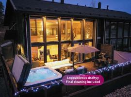 Villa Halla - 8 henkilölle, HimosYkkösen alue, 76m²+36m², Hotel in Jämsä