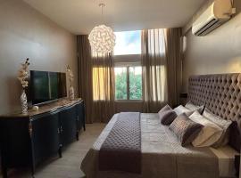 Armonium Airport, hotel in Ezeiza