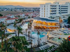 Lordos Beach Hotel & Spa, hotel in Larnaka