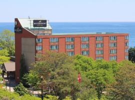 होटल की एक तस्वीर: Waterfront Hotel Downtown Burlington