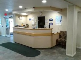 Sturbridge Plaza Hotel
