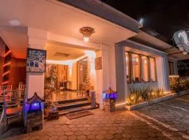 yaemal frances hotel