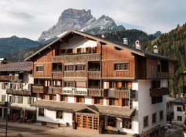 Best Western Hotel Nevada, hotel en San Vito di Cadore