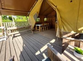 Lodge Ardèche Safari、Rosièresのホテル