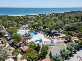 Glamping Lido di Pomposa, hotel v destinaci Lido di Pomposa