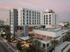 AC Hotel by Marriott Clearwater Beach
