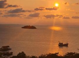 Sea Views bungalow kohrong, hotel v destinaci Koh Rong Island