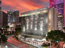 Courtyard Miami Downtown Brickell Area, hotel in Miami