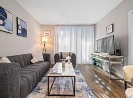 Location Walk to the beach Chic Condo!, ξενοδοχείο στο Λος Άντζελες