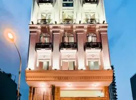 Xavia Hotel