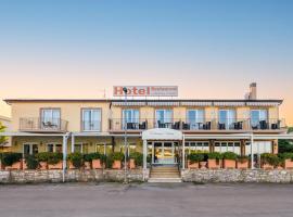 Hotel Zlatna Vala, hotel in Umag