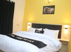 Royal Tree Hotel, ξενοδοχείο στη Λαχόρη