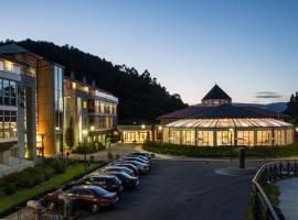 Lobios Caldaria Hotel Balneario, hotelli kohteessa Bubaces