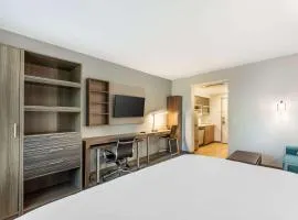 MainStay Suites Fort Myers East I-75