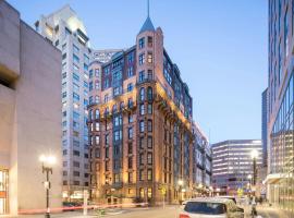 Courtyard Boston Copley Square, отель в Бостоне
