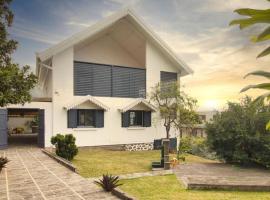 Villa Prestige, hotel in Saint-Denis