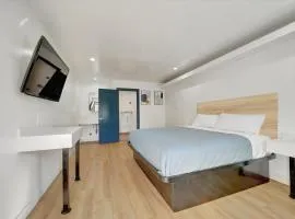 Casablanca Inn