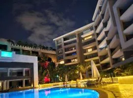 Sheraton Ocean 7-PRIVATE SUITES - Without Pool access