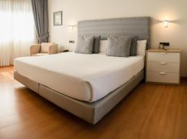 Hotel Sercotel Tres Luces, hotel in Vigo