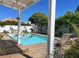 Villa de charme près des plages, hotell sihtkohas Saint-Gilles les Bains