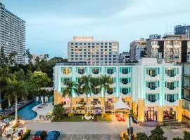 Wave Hotel Pattaya