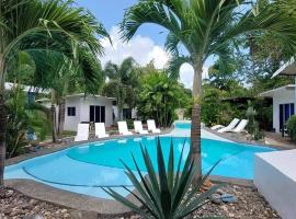 Oceanlife Explorers Resort, Hotel in Siquijor