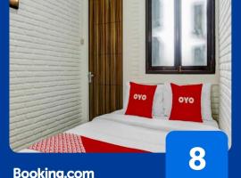 Hotel O Ara Guest House, hotel di Batu