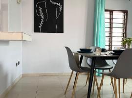 Maison entière - La Casa Cotonou, hotel em Cotonou