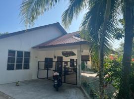 Kiram Homestay, ξενοδοχείο σε Pantai Cenang